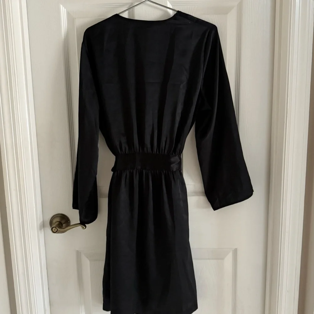 Vintage Black Satin & Lace Robe - Picture 5 of 5